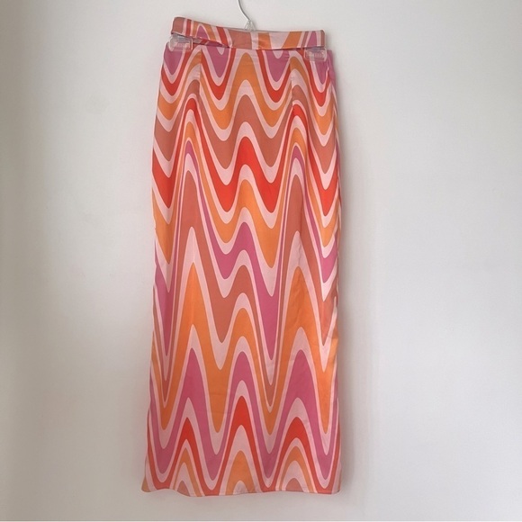 Princess Polly Aurora Orange Pink Retro Swirl Coord 2 Piece Top + Skirt Set 0 - Picture 9 of 13